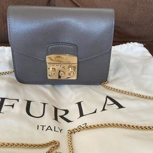 FURLA MINI METROPOLIS CROSSBODY BAG